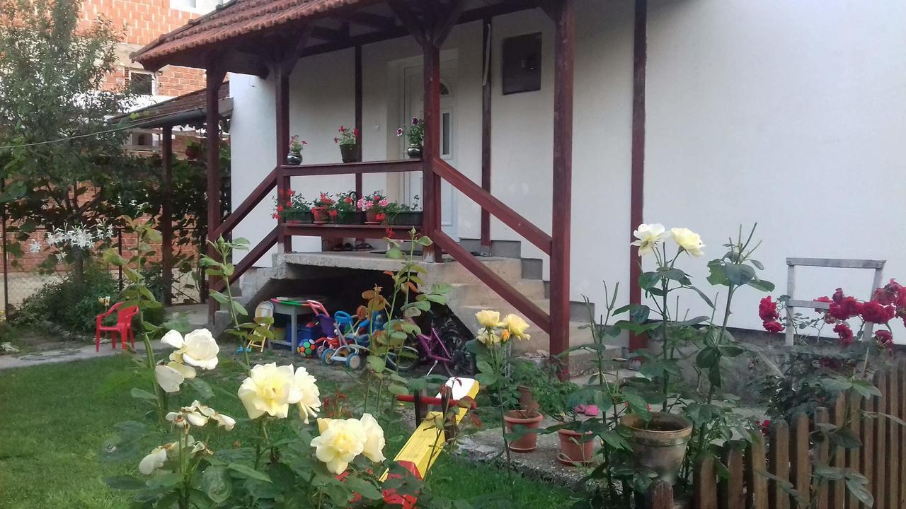 Apartment Dil كولين فاكوف المظهر الخارجي الصورة
